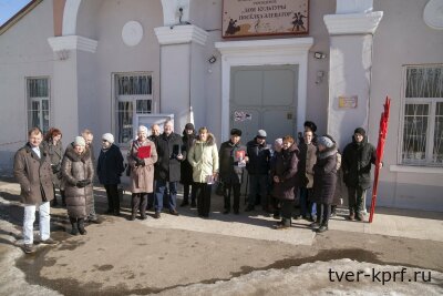 Встреча доверенных лиц Н.М. Харитонова с избирателями в посёлке Элеватор была сорвана