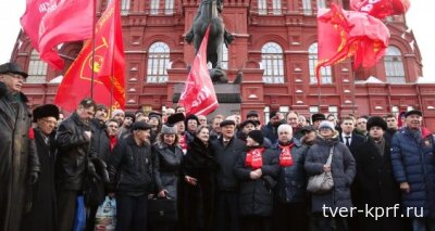 «Великому Сталину – троекратное «Ура!»