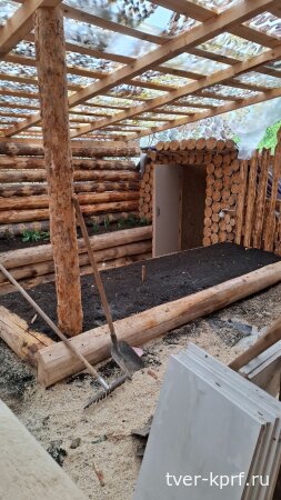 Помощь фронту от руководителя Вышневолоцкого леспромхоза Л. А. Зеленина
