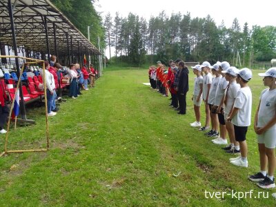 В городе Белый прошел туристический слет школьников
