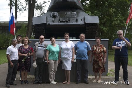 Активисты КПРФ провели патриотический автопробег «Красные крылья Победы» в Селижаровском округе Тверской области