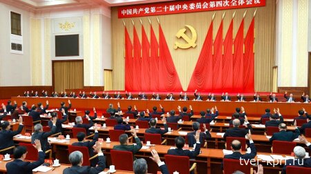 Геннадий Зюганов агентству Синьхуа: Компартия и социализм обеспечили Китаю великий прорыв в будущее