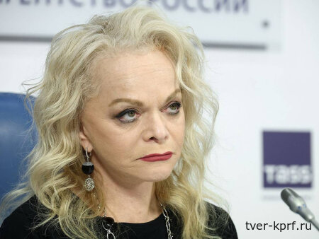 Справедливость должна быть восстановлена в отношении всех. Депутаты КПРФ обратились в Минюст и Верховный суд из-за дела Ларисы Долиной