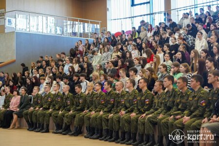 Олег Лебедев проводит масштабные патриотические встречи с молодежью