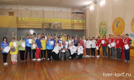 В день рождения комсомола в г. Бологое прошёл спортивный праздник на призы КПРФ